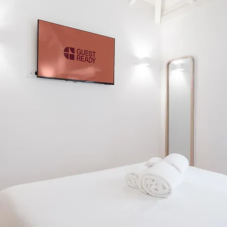 Guestready - Clerigos Tiles House Guest house