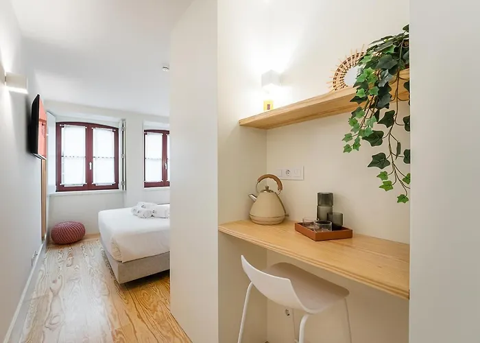 Guestready - Clerigos Tiles House בית הארחה